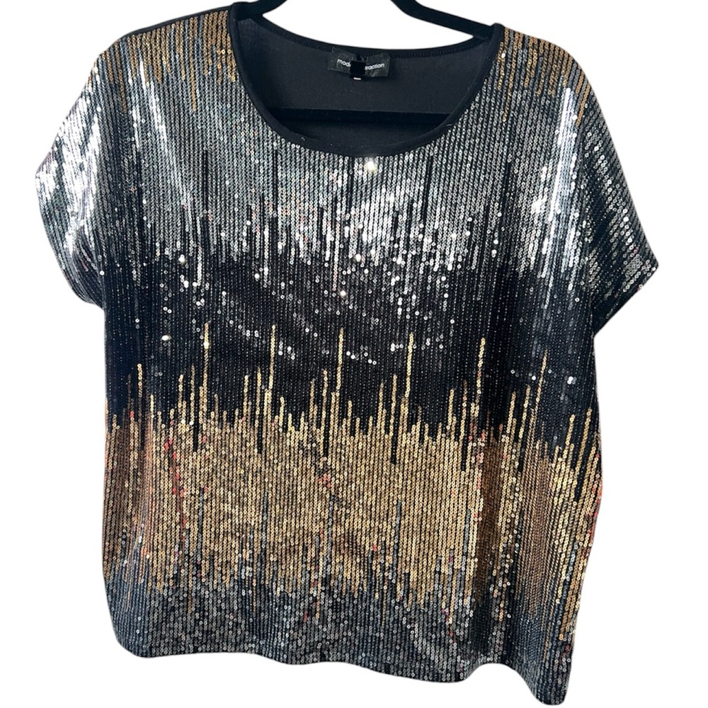 MODERN ATTRACTION | SEQUIN BLACK AND GOLD SHORT SLEEVE TOP